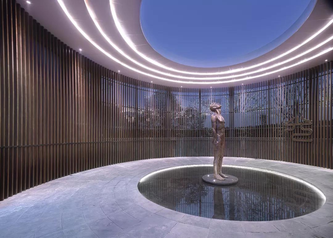 景观设计中的简约主义 从追溯一束光开始